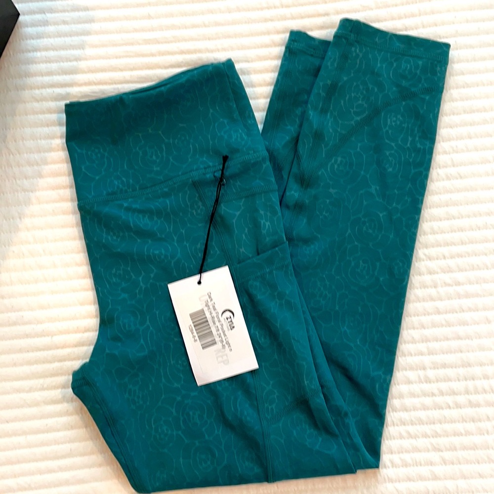 New with tags Zyia Dark teal floral Pocket Light n tight hi rise leggings